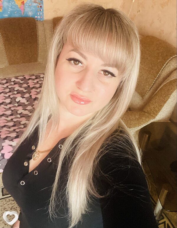 Юлия, 38, Новошахтинске — анкета №2562515