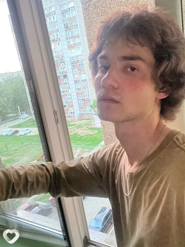 Лёва, 19, Ижевске — анкета №2563162