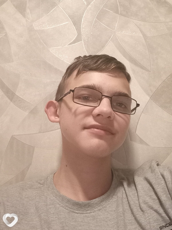 Денис, 19, Алапаевске — анкета №2563166