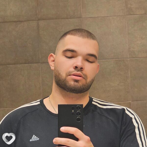 Павел, 22, Москве — анкета №2562894
