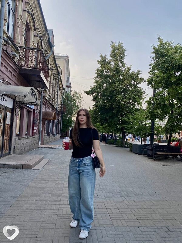Вероника, 20, Челябинске — анкета №2562842