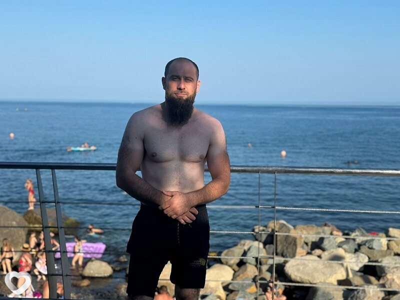 Алик, 37, Ялте — анкета №2562940