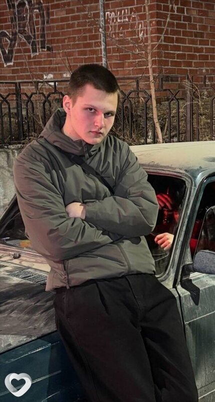 Денис, 20, Челябинске — анкета №2563402
