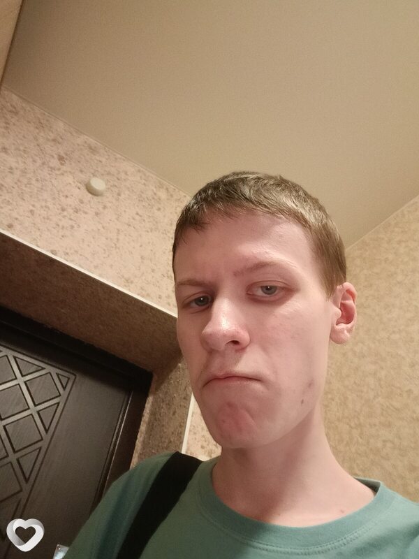 Илья, 22, Москве — анкета №2563569