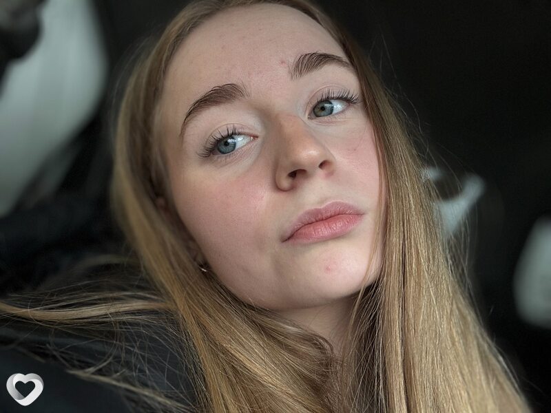 Алёна, 20, Москве — анкета №2564291