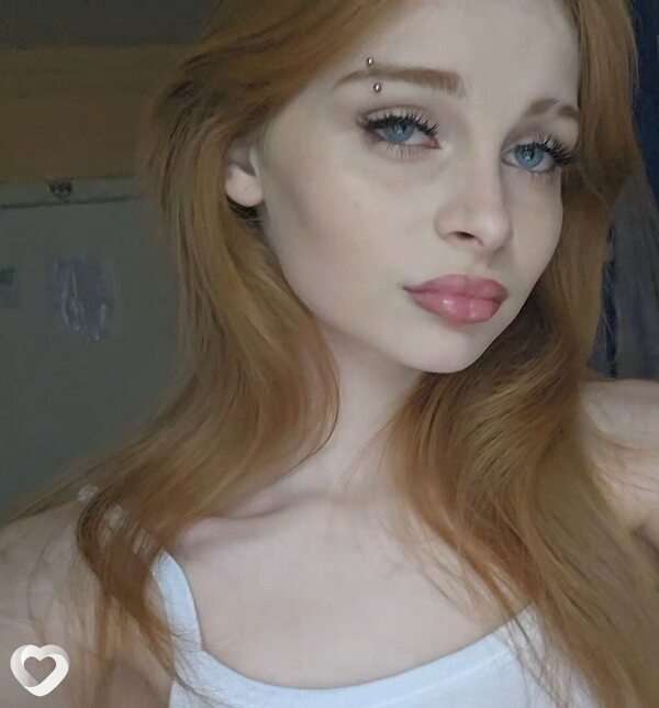 Каролина, 19, Витебске — анкета №2564335