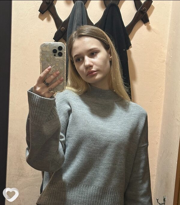 Ника, 21, Химках — анкета №2564436