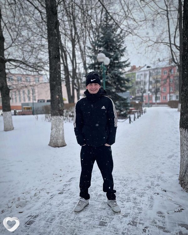 Денис, 22, Красногорске — анкета №2564490