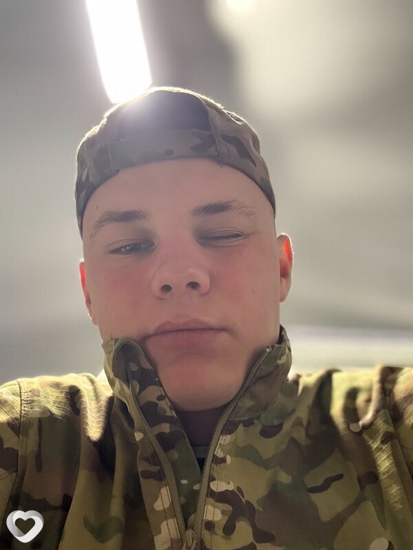 Константин, 24, Тюмени — анкета №2564864