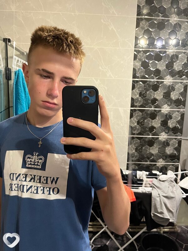 Сергей, 19, Минске — анкета №2564867