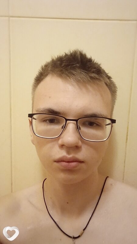 Артемий, 21, Краснодаре — анкета №2564787