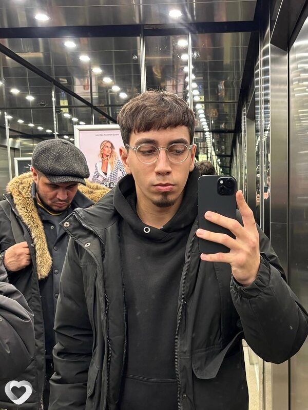 Роман, 20, Екатеринбурге — анкета №2565084