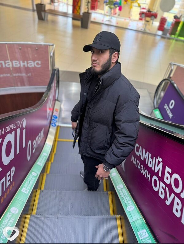Адам, 24, Тюмени — анкета №2565798