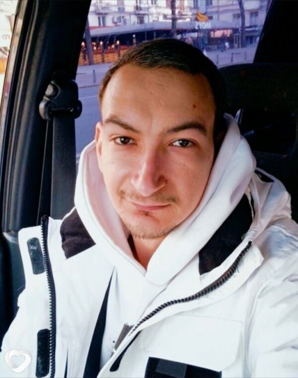 Артем, 31, Кишинёв — анкета №2566050