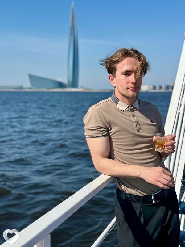 Иван, 27, Санкт-Петербурге — анкета №2565902