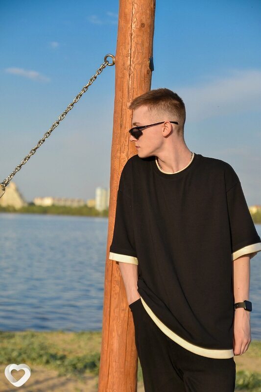 Максим, 19, Воронеже — анкета №2566106