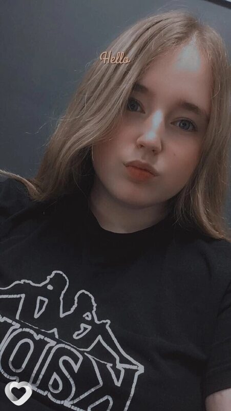 Виктория, 22, Томске — анкета №2566599