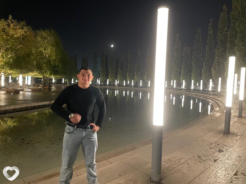 Владимир, 20, Магадане — анкета №2567212
