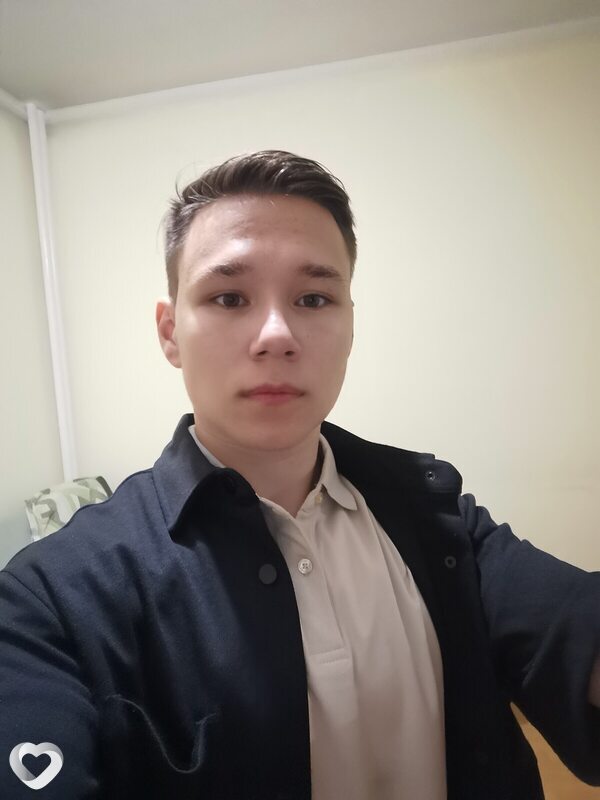 Саша, 20, Чите — анкета №2567439