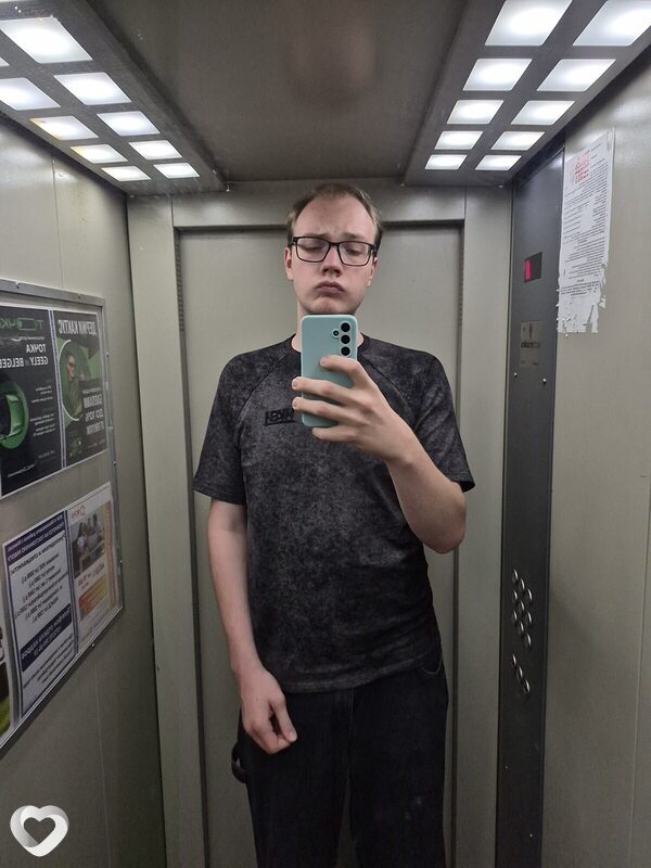 Дима, 19, Минске — анкета №2566993