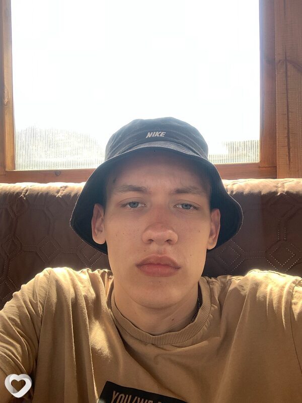 Дмитрий, 21, Кемерове — анкета №2566832