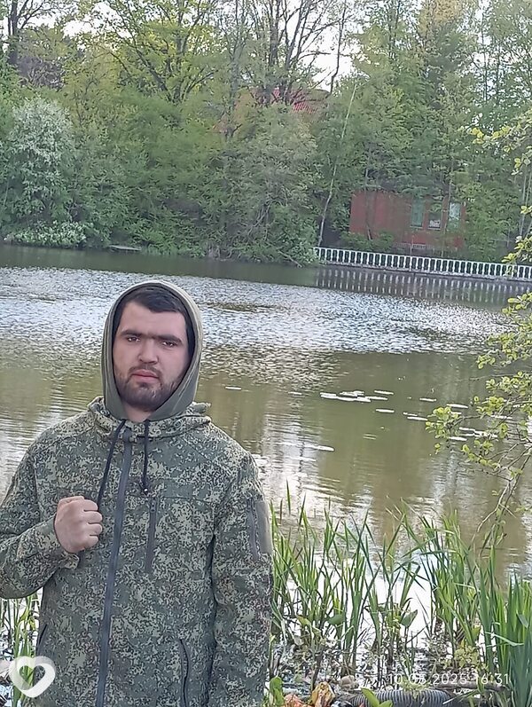 Акобир, 24, Москве — анкета №2567582