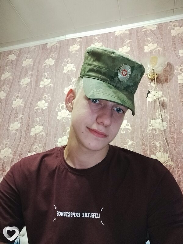 Андрей, 20, Солигорске — анкета №2567744
