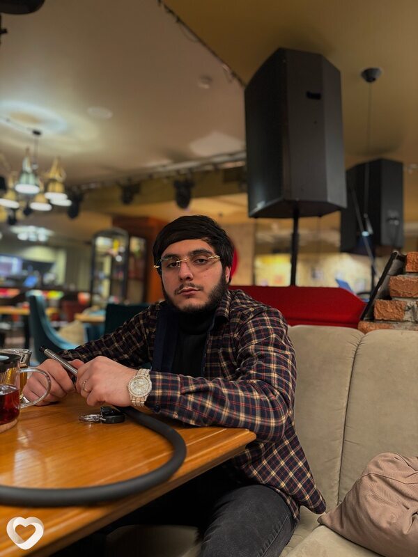 Гена, 25, Челябинске — анкета №2568378