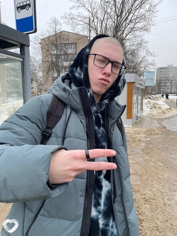 Михаил, 20, Ярославле — анкета №2568590