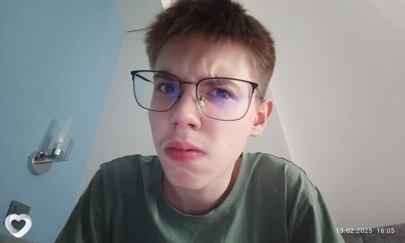 Максим, 19, Санкт-Петербурге — анкета №2568621