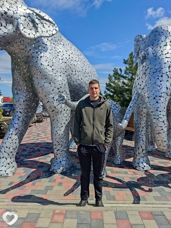 Дмитрий, 22, Армавире — анкета №2569115