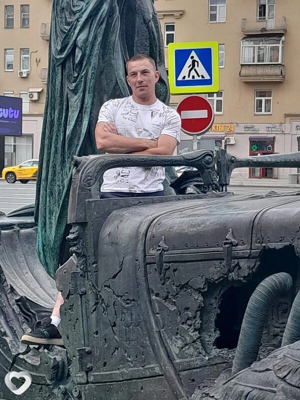 Иван, 29, Москве — анкета №2569362