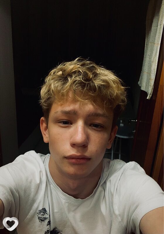 Yaroslav, 19, Москве — анкета №2569177