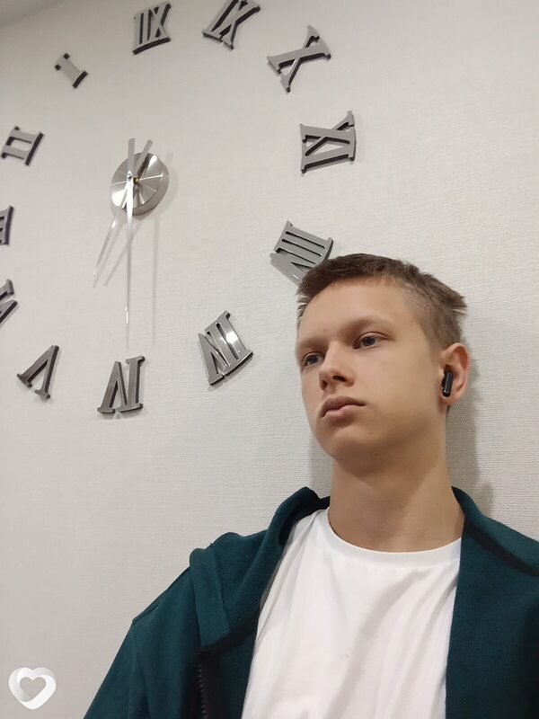 Максим, 20, Екатеринбурге — анкета №2569581