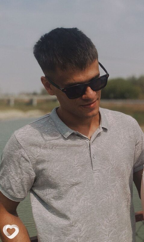 Антон, 25, Новороссийске — анкета №2569956
