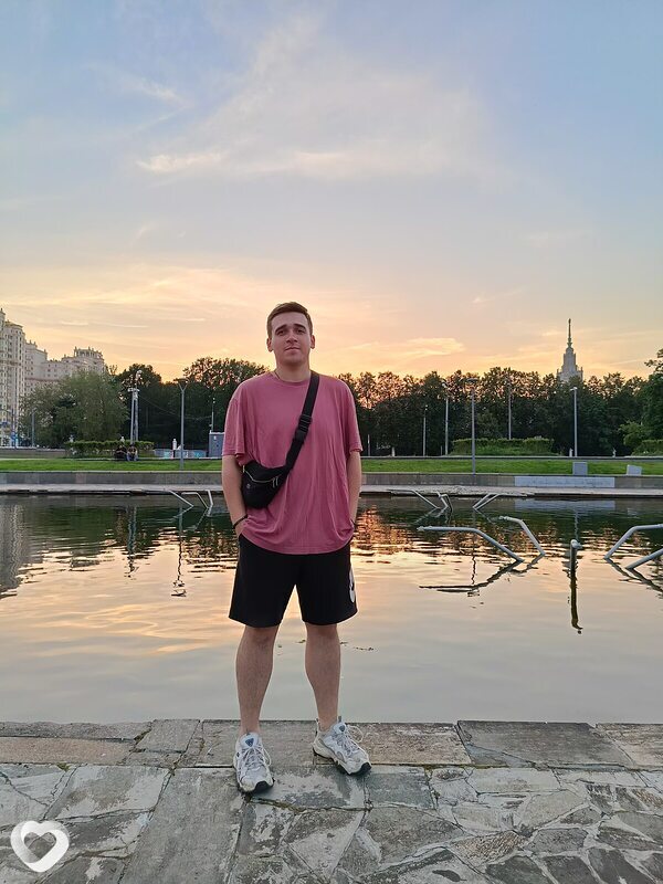 Серёжа, 26, Москве — анкета №2570056