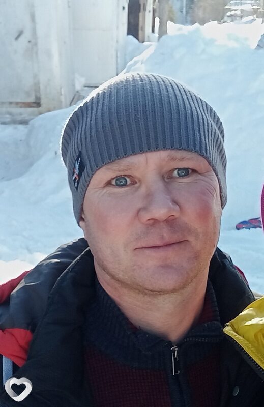 Николай, 44, Ленске — анкета №2570458