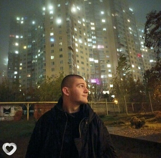 Михаил, 21, Жирновске — анкета №2571512