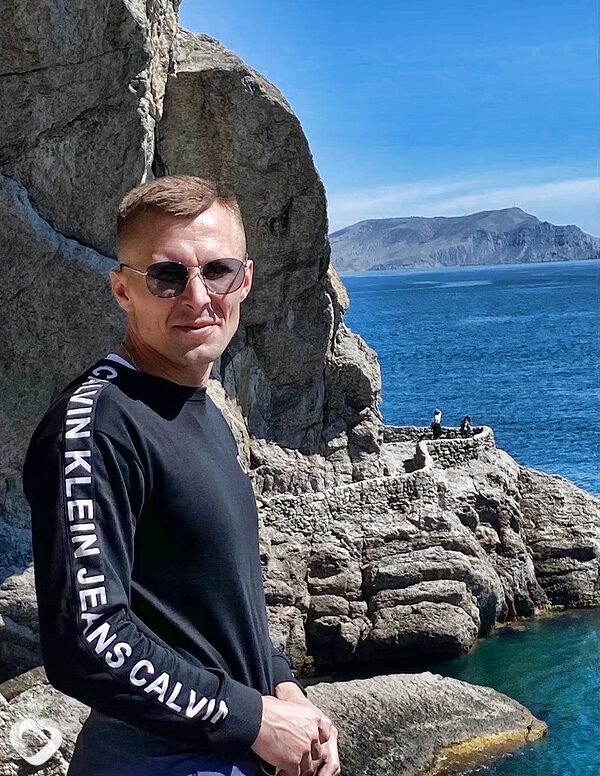 Антон, 32, Шахтах — анкета №2570829