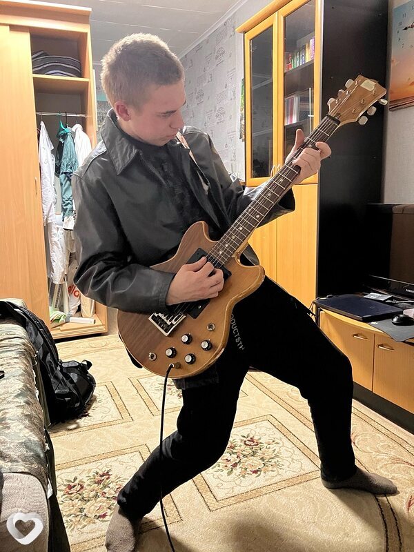 Максим, 22, Благовещенске — анкета №2571321