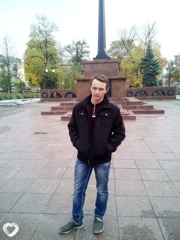 Николай, 24, Макеевке — анкета №2571294