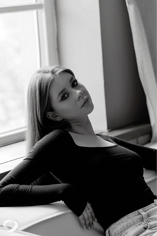 Алина, 23, Санкт-Петербурге — анкета №2571193