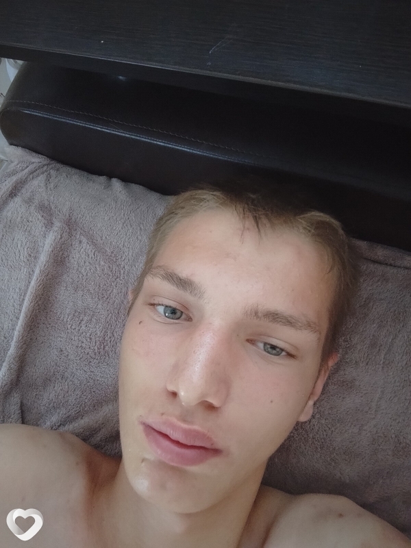 Кирилл, 19, Славянске-на-Кубани — анкета №2571364