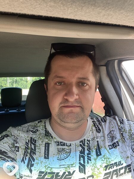 Олег, 30, Барановичах — анкета №2571589