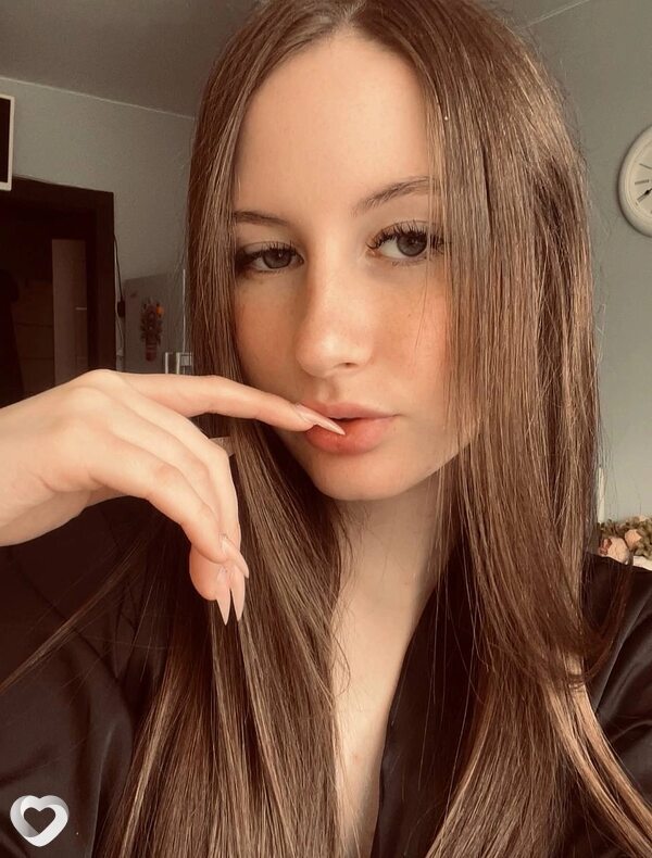 Карина, 26, Москве — анкета №2571807