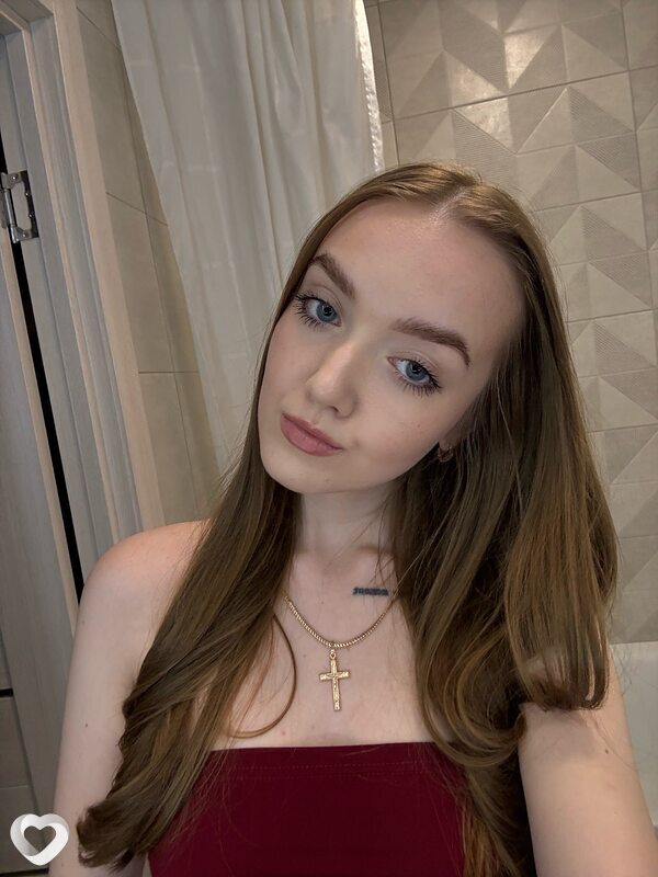 Алина, 22, Москве — анкета №2572192