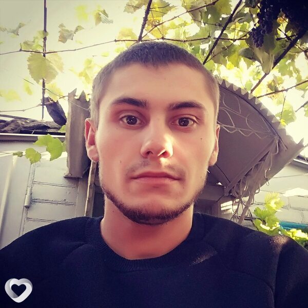 Антон, 32, Волновахе — анкета №2572354