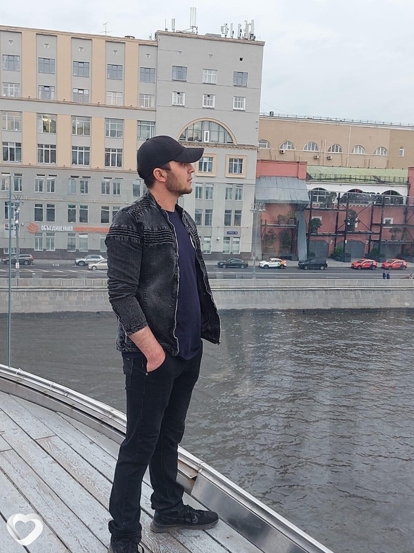Бек, 32, Москве — анкета №2572376