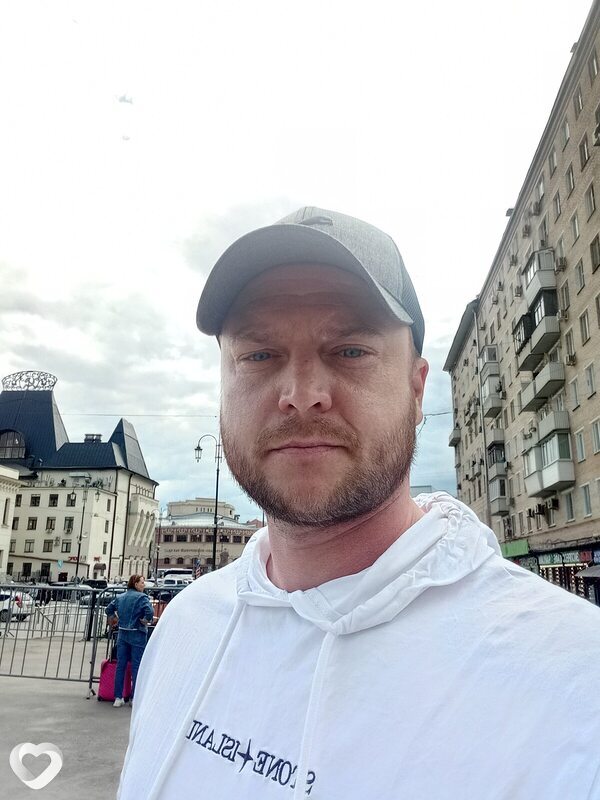 Олег, 38, Кирове — анкета №2572539