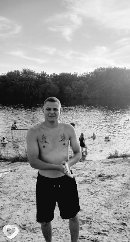 Сергей, 21, Новосибирске — анкета №2572924